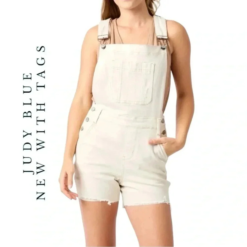 1909. JUDY BLUE ECRU IN COLOR OVERALL SHORTS FACTORY DISTRESSED SIZE 1XL‎